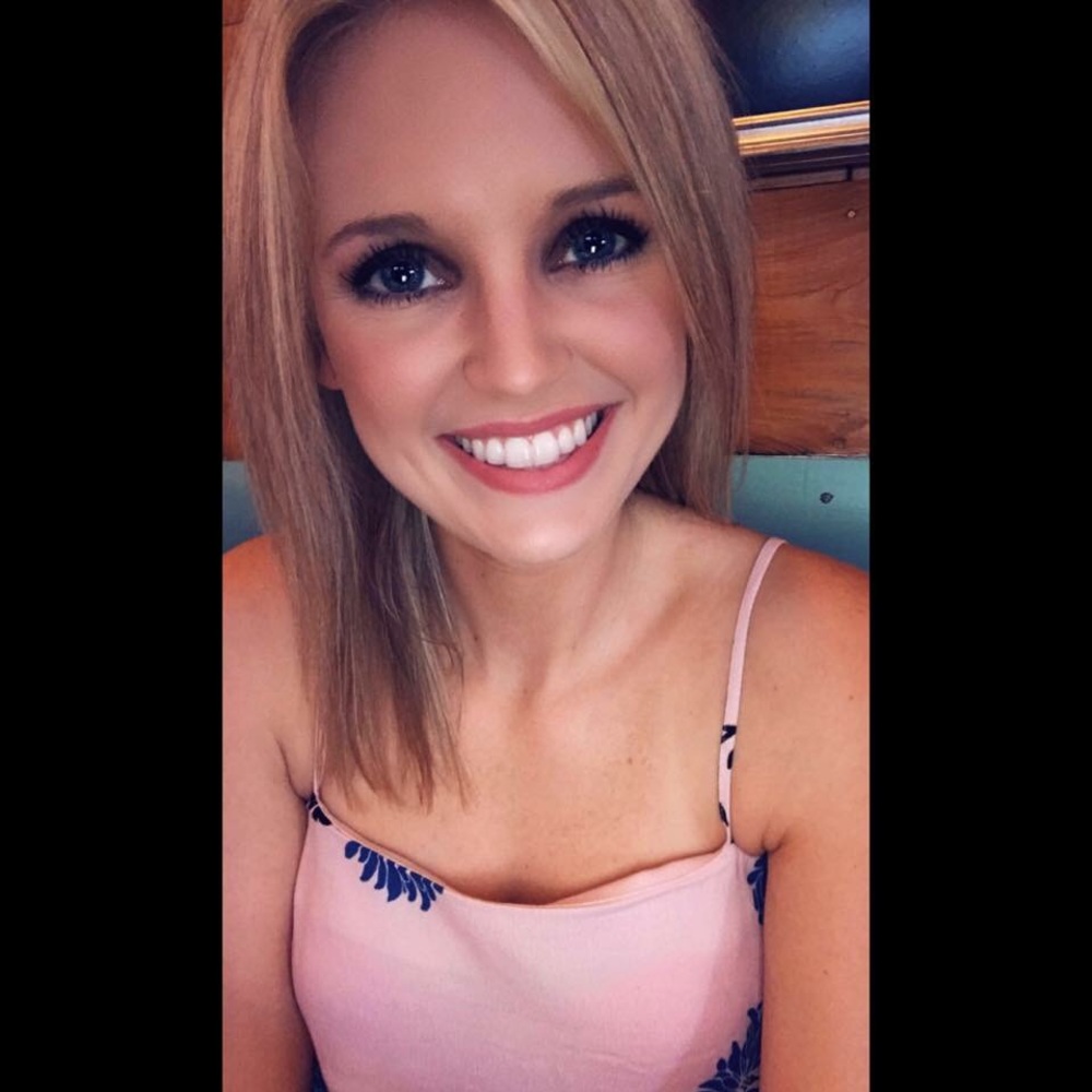 Meet your Posher, Brittni
